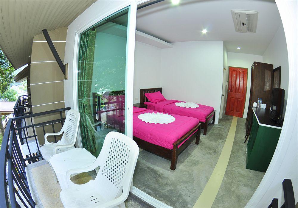Bamboo Mountain View Phi Phi Resort Esterno foto