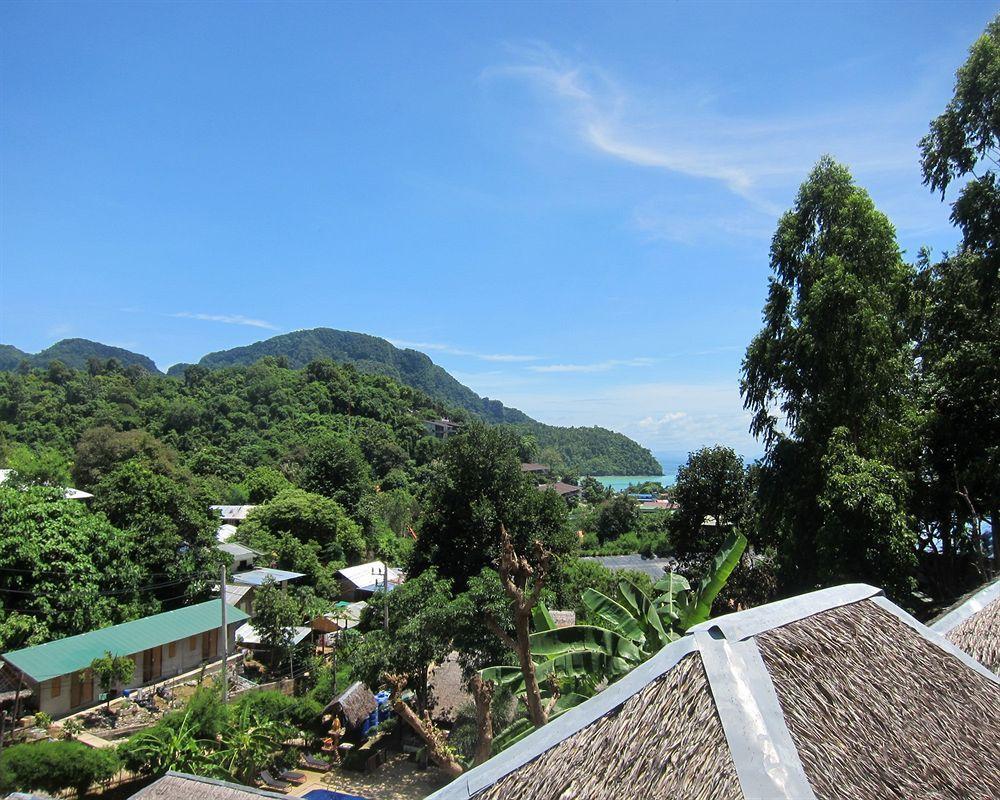 Bamboo Mountain View Phi Phi Resort Esterno foto