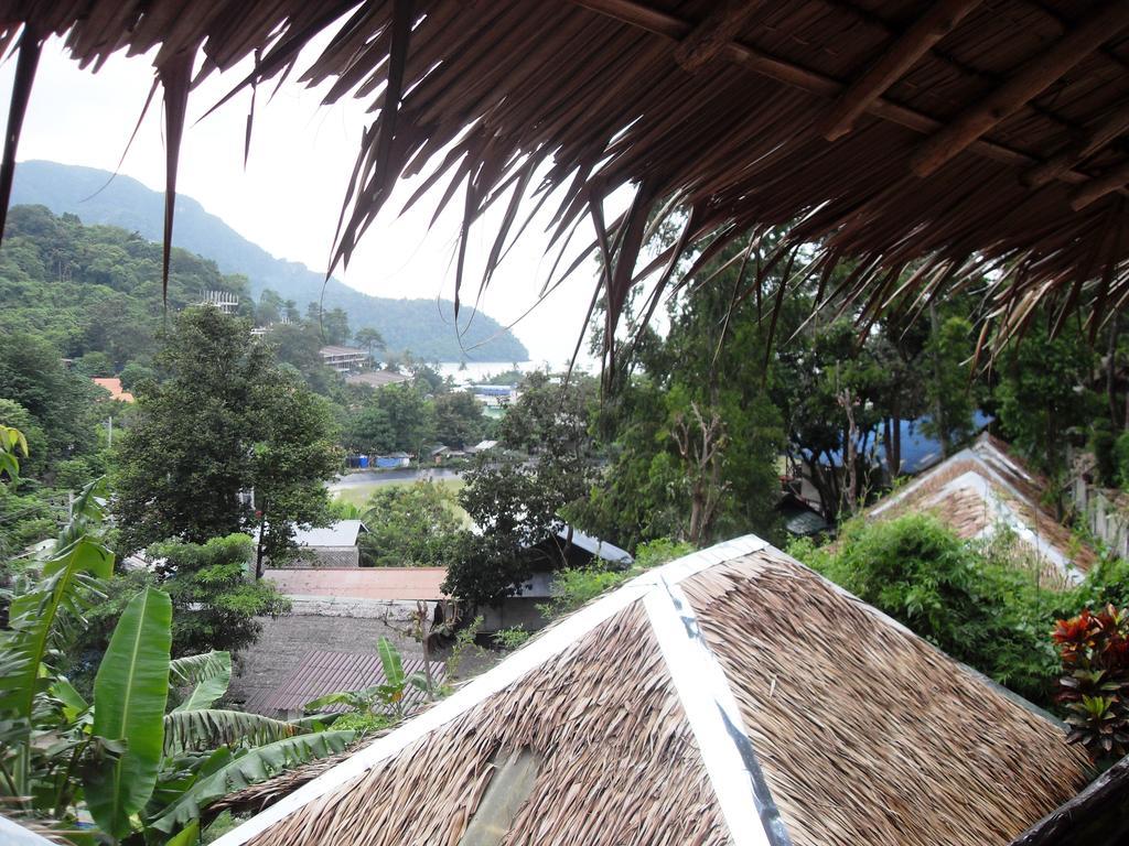 Bamboo Mountain View Phi Phi Resort Esterno foto
